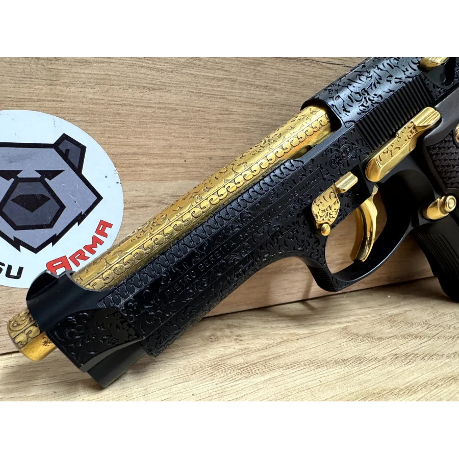 PISTOLET BERETTA 92F 9x19 CUSTOM OR ENGRAVING