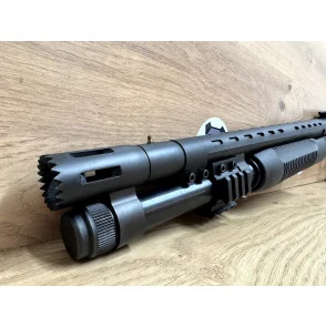 001923 : FUSIL A POMPE TAURUS ST12 STANDARD CAL.12 61CM Ray?