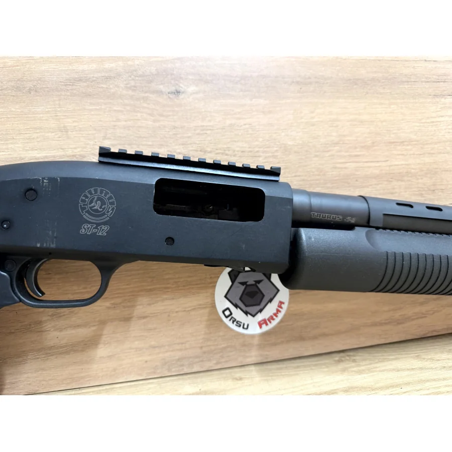 001923 : FUSIL A POMPE TAURUS ST12 STANDARD CAL.12 61CM Ray?