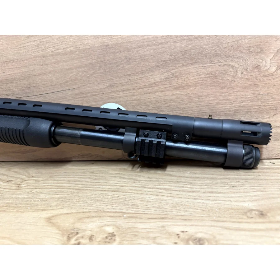 001923 : FUSIL A POMPE TAURUS ST12 STANDARD CAL.12 61CM Ray?