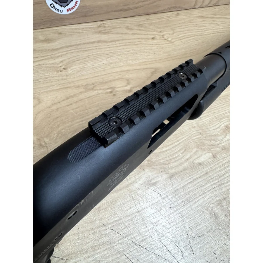 001923 : FUSIL A POMPE TAURUS ST12 STANDARD CAL.12 61CM Ray?