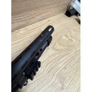 001923 : FUSIL A POMPE TAURUS ST12 STANDARD CAL.12 61CM Ray?