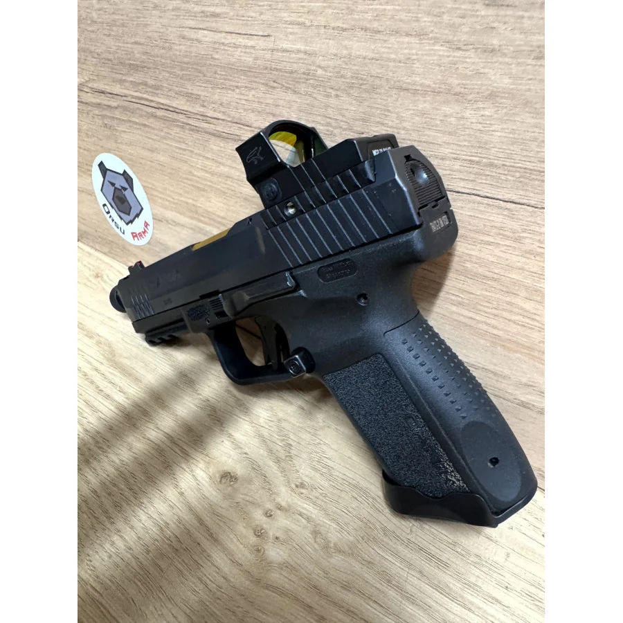 PISTOLET CANIK TP9 ELITE COMBAT EXECUTIVE CAL 9X19