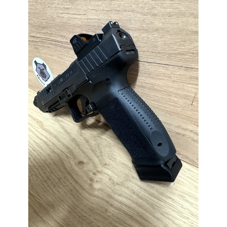 PISTOLET CANIK METE SFX PRO BLACK CALIBRE 9X19