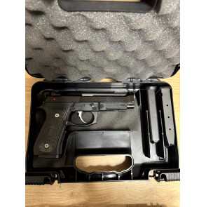 PISTOLET BERETTA LTT CALIBRE 9x19