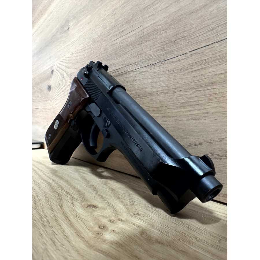 PISTOLET BERETTA MOD 92 FS CALIBRE 9X19