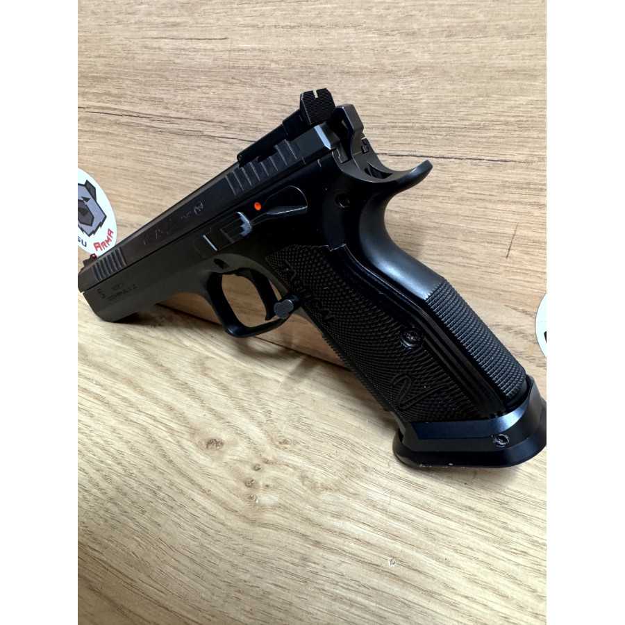 PISTOLET CZ ENTRY CALIBRE 9X19 TBE