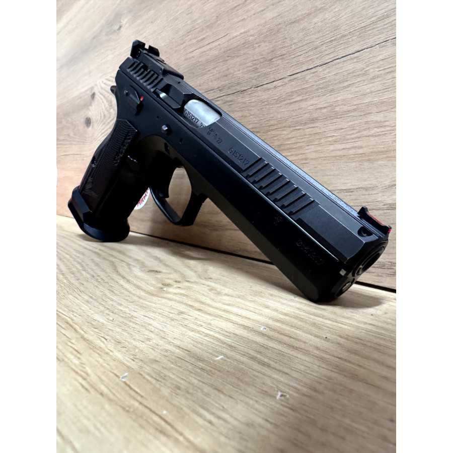 PISTOLET CZ ENTRY CALIBRE 9X19 TBE