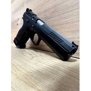 PISTOLET CZ ENTRY CALIBRE 9X19 TBE