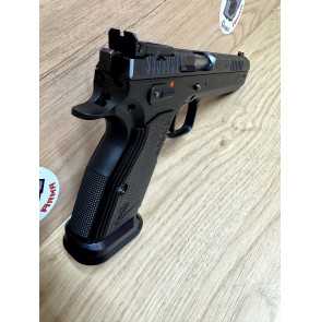 PISTOLET CZ ENTRY CALIBRE 9X19 TBE