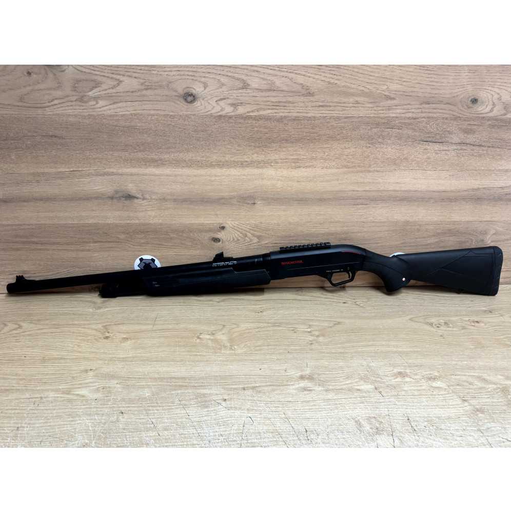 FUSIL A POMPE WINCHESTER SXP 12 RAYER CAL 12