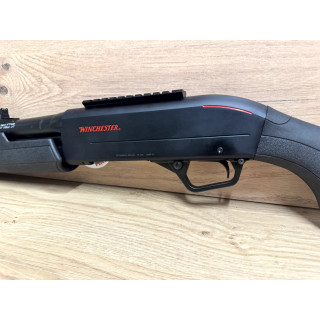 FUSIL A POMPE WINCHESTER SXP 12 RAYER CAL 12