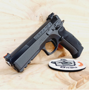 ATELIER // CERAKOTE ARME DE POING COMPLETE