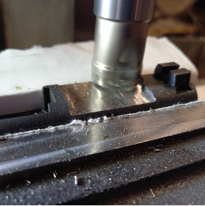 ATELIER // USINAGE FRAISAGE POINT ROUGE - OPTIQUE