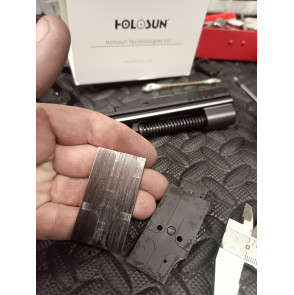 ATELIER // USINAGE PLAQUE POUR READY OPTIC