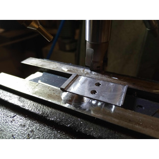 ATELIER // USINAGE PLAQUE POUR READY OPTIC