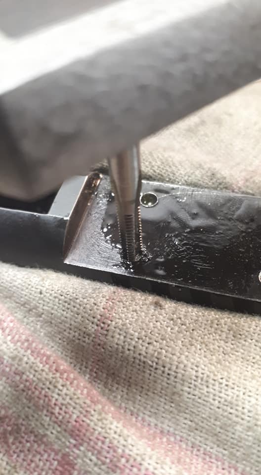 Poste du jour, Usinage d'une culasse STI Tactical déjà traite il y à quelques année pou… — photo
