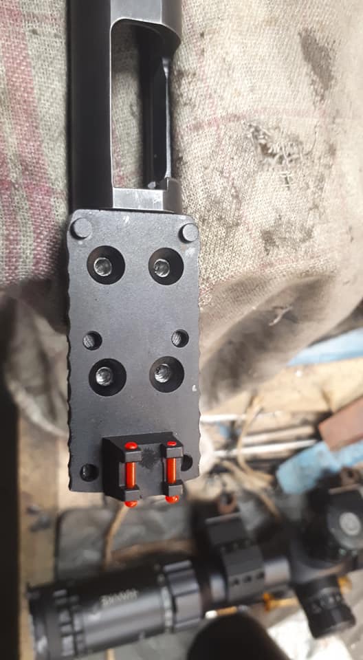 Poste du jour, Usinage d'une culasse STI Tactical déjà traite il y à quelques année pou… — photo