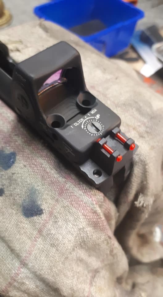 Poste du jour, Usinage d'une culasse STI Tactical déjà traite il y à quelques année pou… — photo