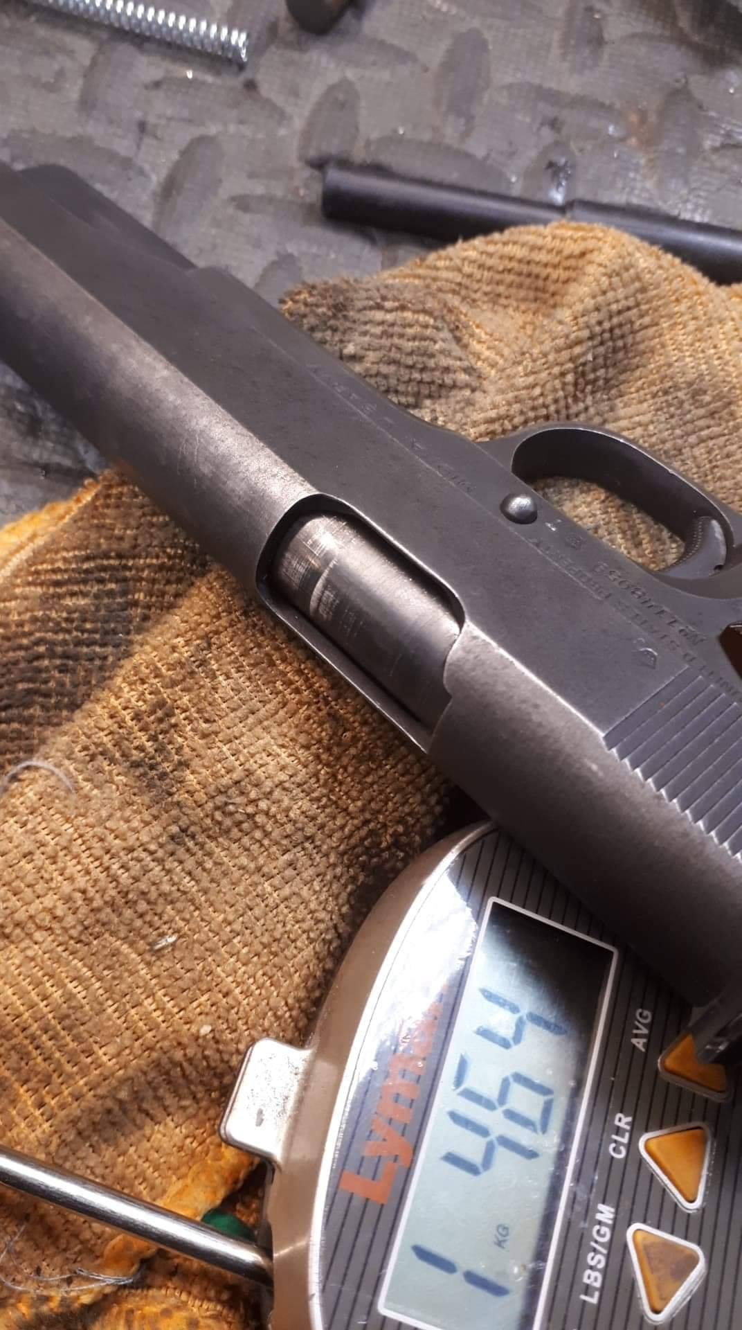 Poste du jour sur le changement d'un canon Lothar Walther sur un Colt 1911 de 1943 préc… — photo