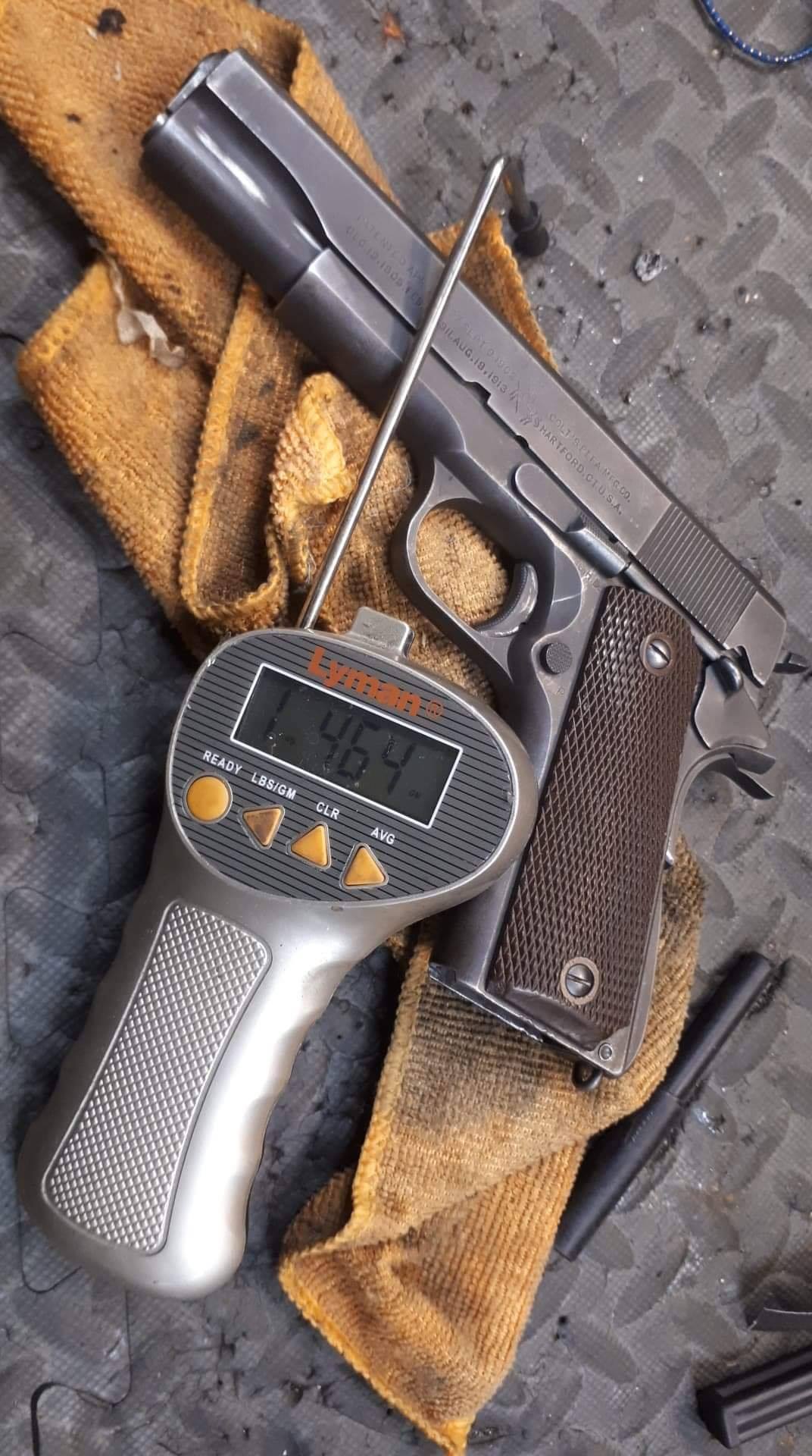 Poste du jour sur le changement d'un canon Lothar Walther sur un Colt 1911 de 1943 préc… — photo