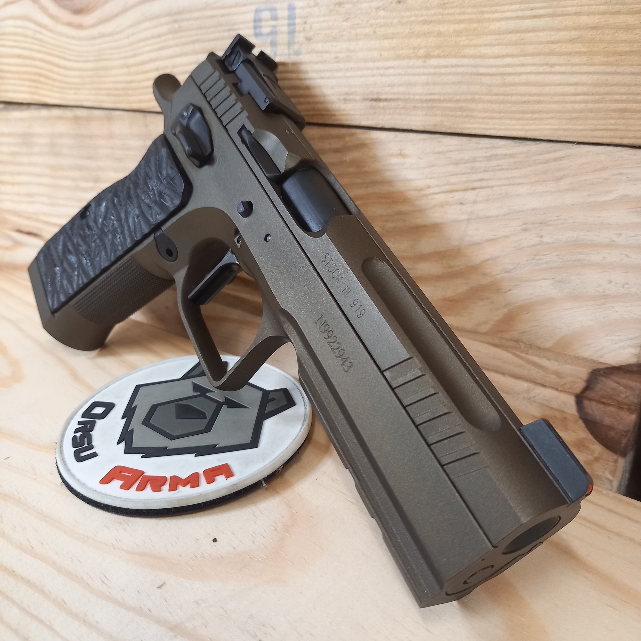 Custom Tanfoglio Stock III : usinage et départ match — photo
