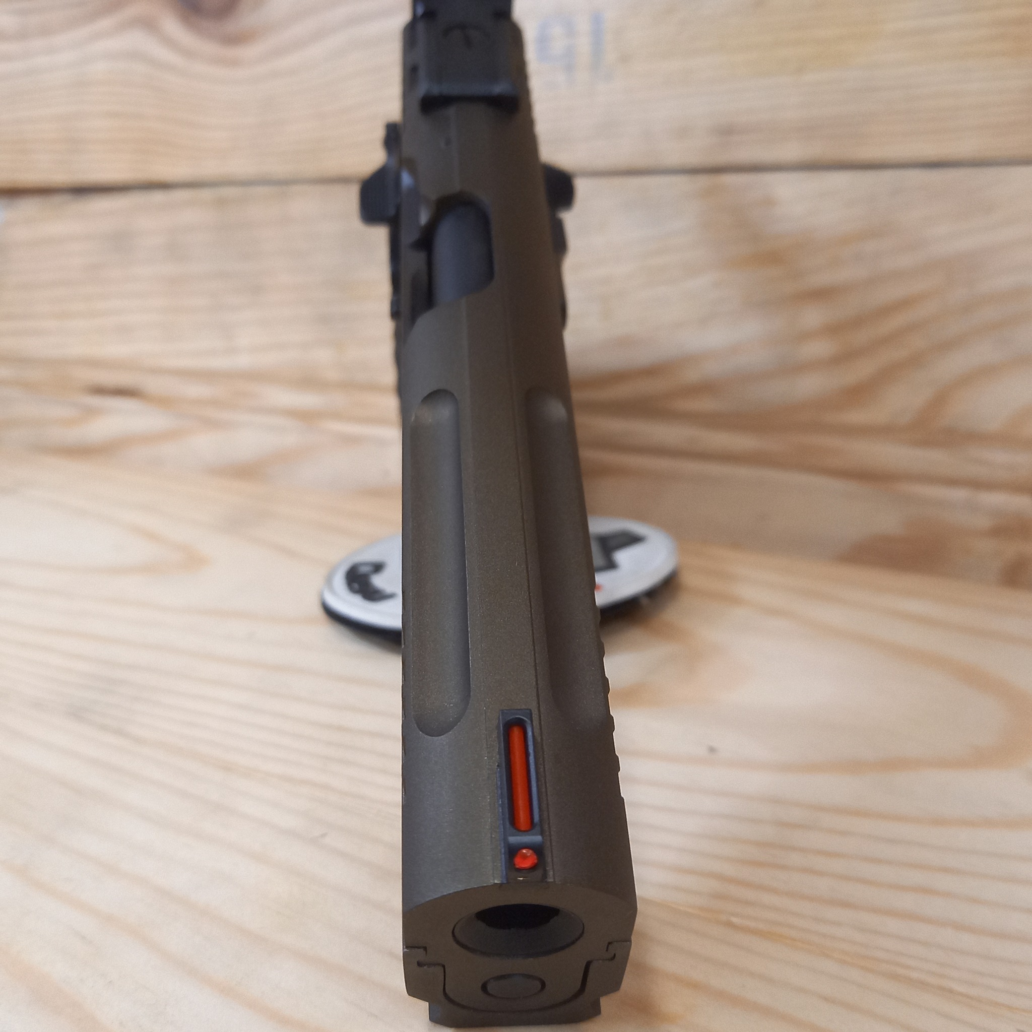 Custom Tanfoglio Stock III : usinage et départ match — photo
