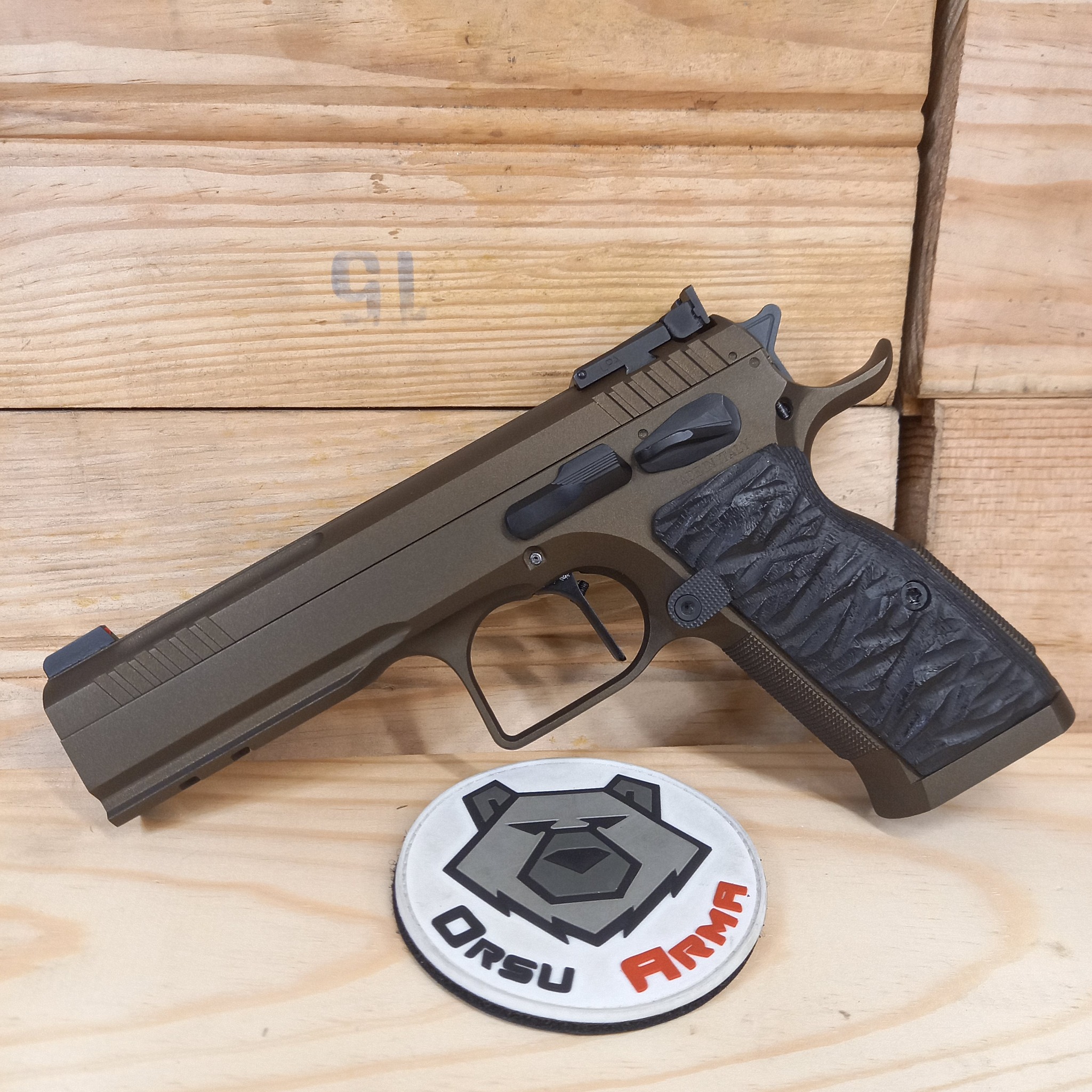 Custom Tanfoglio Stock III : usinage et départ match — photo