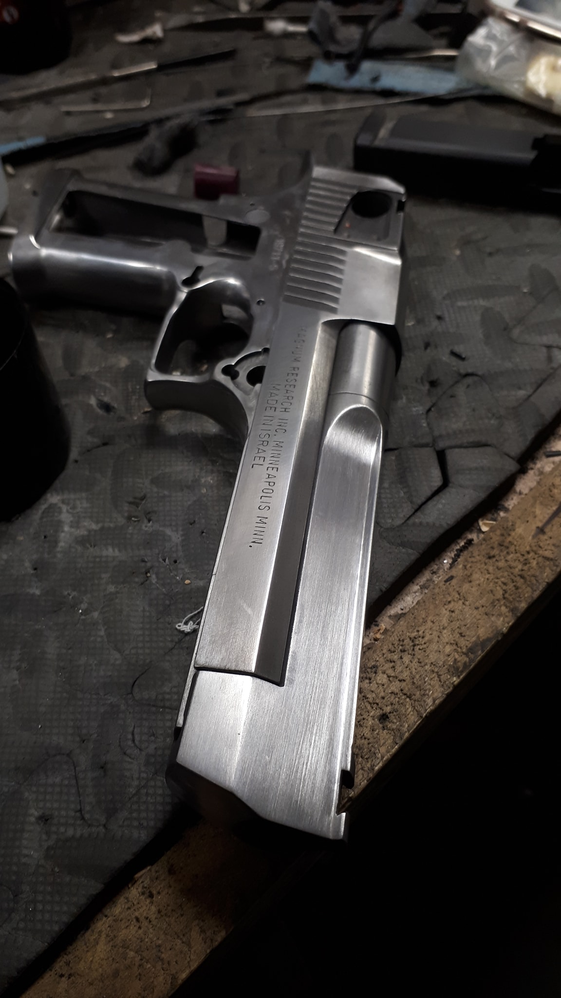 IMI Désert Eagle en 44mag : — photo