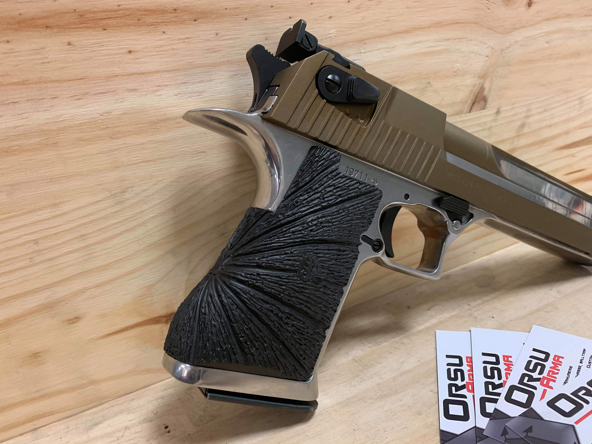 IMI Désert Eagle en 44mag : — photo