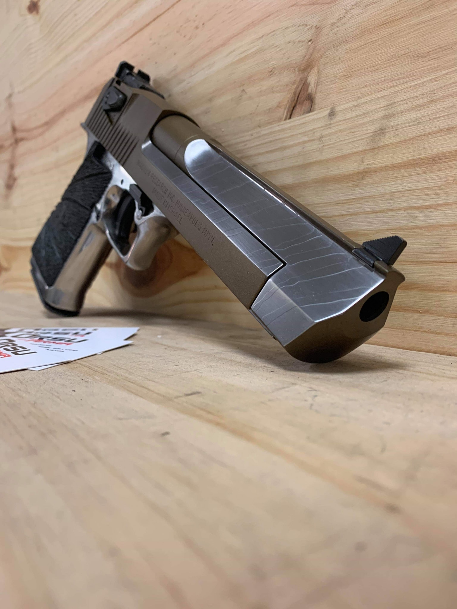 IMI Désert Eagle en 44mag : — photo