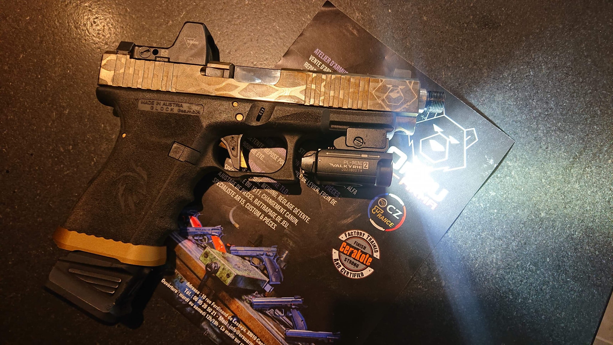 Quelques retour photos de nos travaux spéciale Customs Acide et Cerakote. Couteaux fait… — photo
