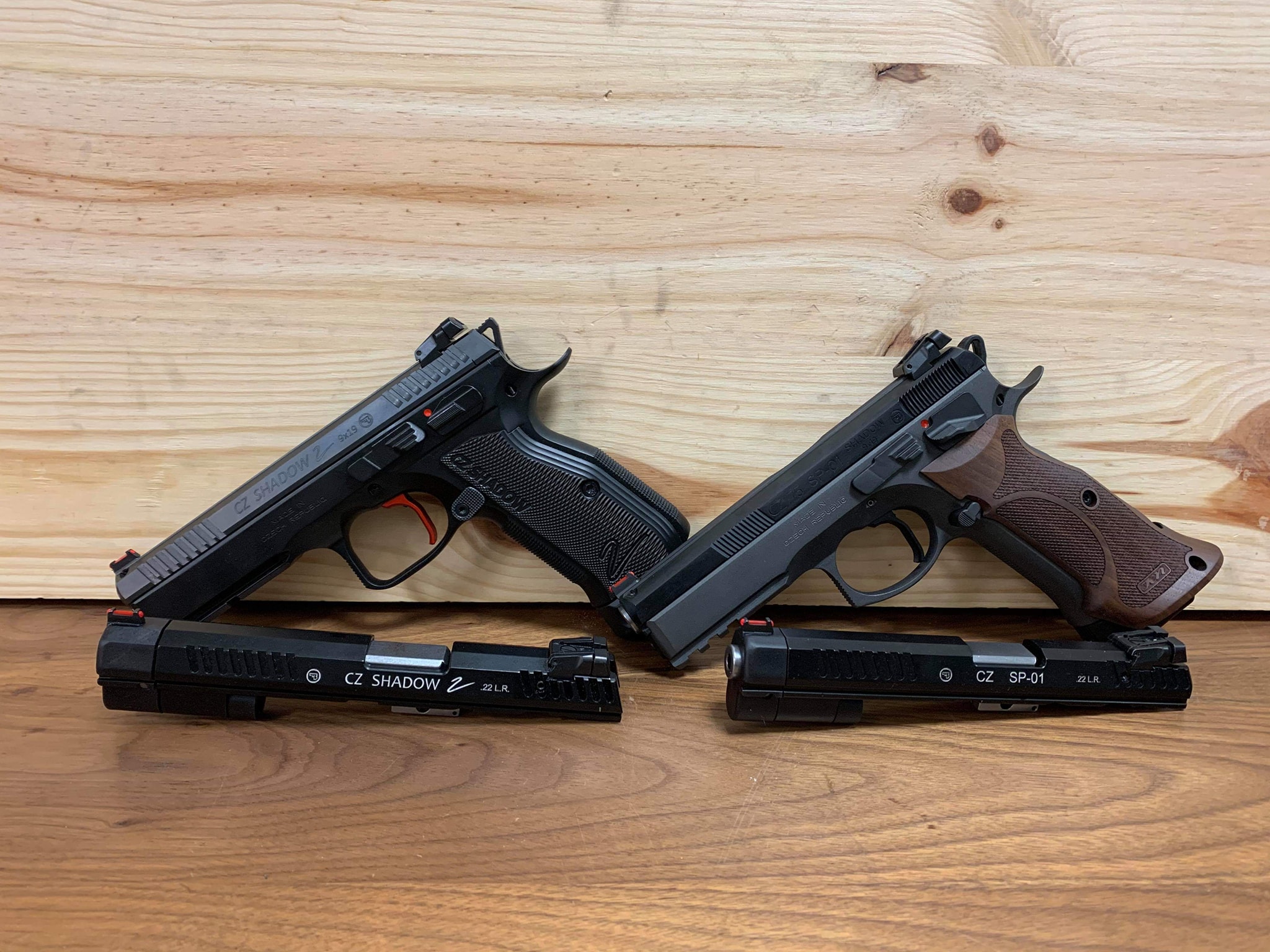 Poste du jour sur deux Customs CZ + Convertion SP01 & Shadow II : — photo