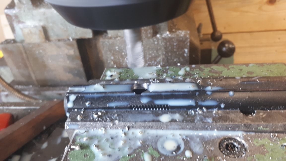 Poste du Jour sur le Custom d'un CZ 97B bien qu'il y ait déjà eut une magnifique présen… — photo