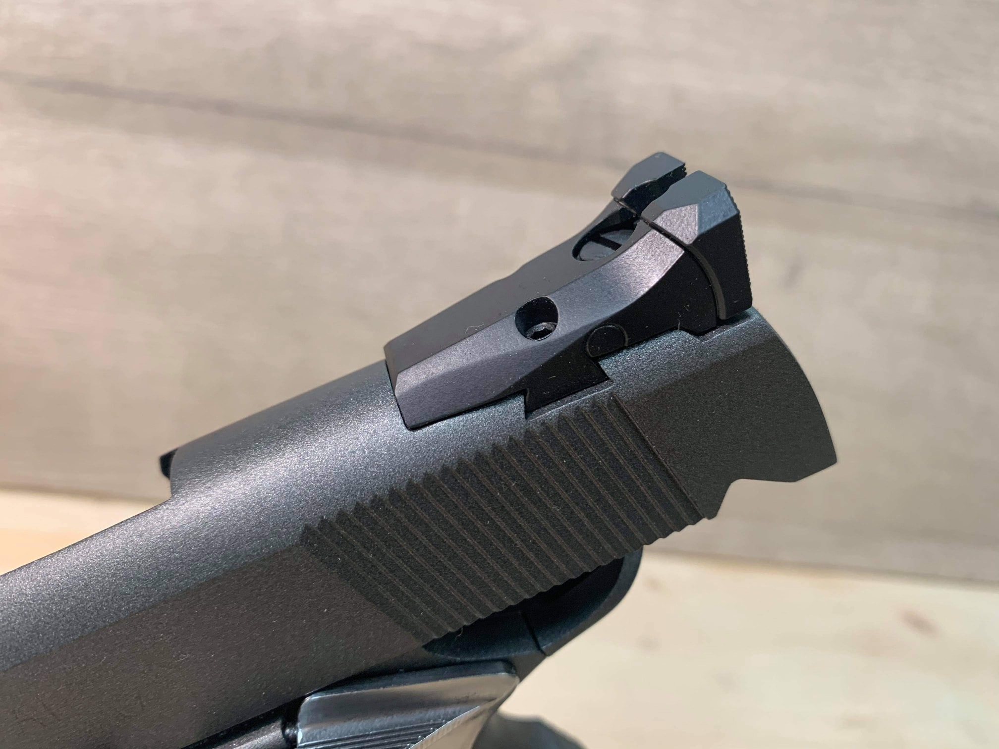 Deuxiéme et dernier post sur ce petit 1911 Springfield Super Comp refait à neuf et pass… — photo